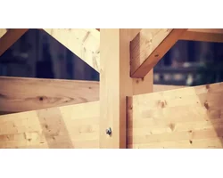 Drewno konstrukcyjne KVH - zdjęcie