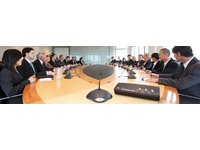 System dyskusyjny CCS 900 Ultro - zdjęcie