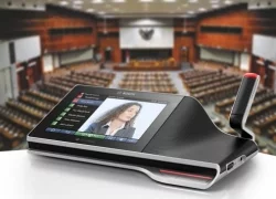 Najnowocześniejszy multimedialny system konferencyjny Bosch w parlamencie w Indonezji
