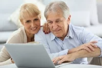 Jak chronić emerytów przed nieuczciwymi firmami pożyczkowymi