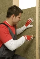 Krok po kroku: montaż lekkich ścianek działowych z izolacją akustyczną z wełny kamiennej
