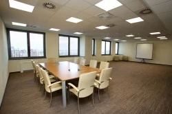 Archicom podnosi standardy w West Forum Business Center i przekazuje nowoczesną powierzchnię biurową