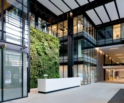 Eurocentrum Office Complex  z platynowym certyfikatem ekologicznym LEED CS