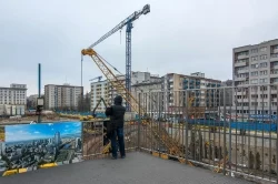 Praca wre na budowie wieżowca Varso w centrum Warszawy