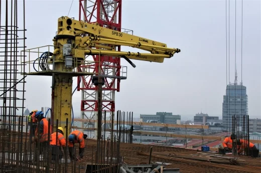 J.W. Construction przyspiesza budowę Hanza Tower