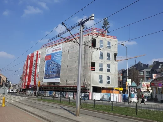 Nad „Domem przy Źródle” – krakowską inwestycją Eiffage Immobilier Polska – właśnie zawisła wiecha