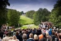 Zaproszeni goście i 20500 fanów golfa podczas Schüco Open 2011, Schüco