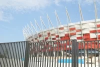 Ogrodzenie zewnętrzne stadionu Warszawa fot. Legi Polska