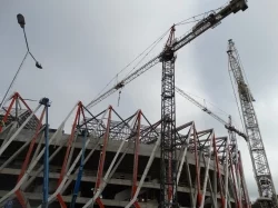 Konstrukcja białostockiego stadionu na finiszu Promostal