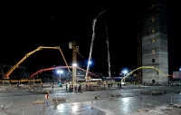 Lafarge zakończył dostawy mieszanki betonowej na budowę płyty fundamentowej kotłowni bloku energetycznego w Kozienicach