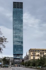 unGuard SN62/34 na fasadzie nowoczesnego biurowca  Cosmopolitan- Twarda Tower, Guardian