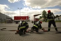 Na terenie zakładu Soudal odbyły się profesjonalne ćwiczenia straży pożarnej z Mazowsza.