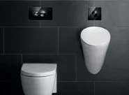 Nowe wersje płytek Visign for Style 10 to odpowiedź firmy Viega na rosnącą popularność czarnych elementów wyposażenia łazienek.
