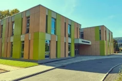 FFiL Śnieżka SA wsparła budowę pierwszego w Polsce Domu Ronalda McDonalda