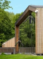 Otwarta architektura bliska naturze – Służewski Dom Kultury Pilkington