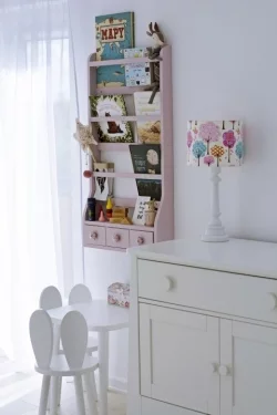 Pinio - Śnieżnobiały pokój dla małej dziewczynki