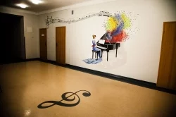 „Kolor z klasą” ze Śnieżką Satynową w dębickiej szkole muzycznej