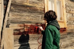 Zrób to sam: renowacja drewnianej elewacji