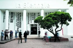 Reynaers Aluminium na 16. Biennale w Wenecji