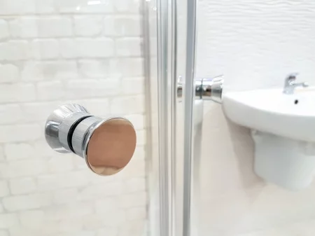 Jak wybrać dobrą kabinę prysznicową?