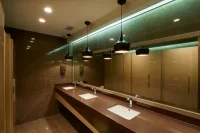Jak projektować łazienki w biurowcu?