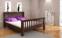 Do dwuosobowego łóżka możemy kupić zarówno podwójny materac, jak i dwa pojedyncze. Fot. visby.pl