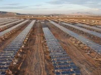Zdjęcie FA0407-01: firma Conergy AG Hiszpania: dzięki systemom SolarOptimus operatorzy elektrowni fotowoltaicznych w silnie nasłonecznionych regionach mogą zwiększyć produkcję energii elektrycznej o ponad 30%.