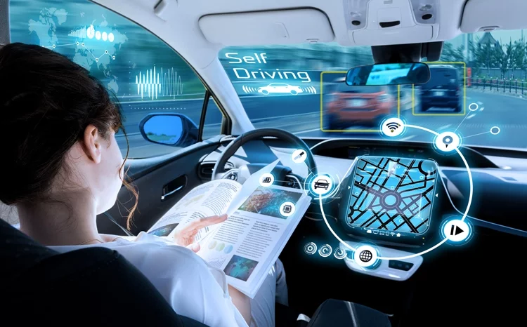 Autonomiczne pojazdy mogą być już nieodległą przyszłością. Fot. Shutterstock