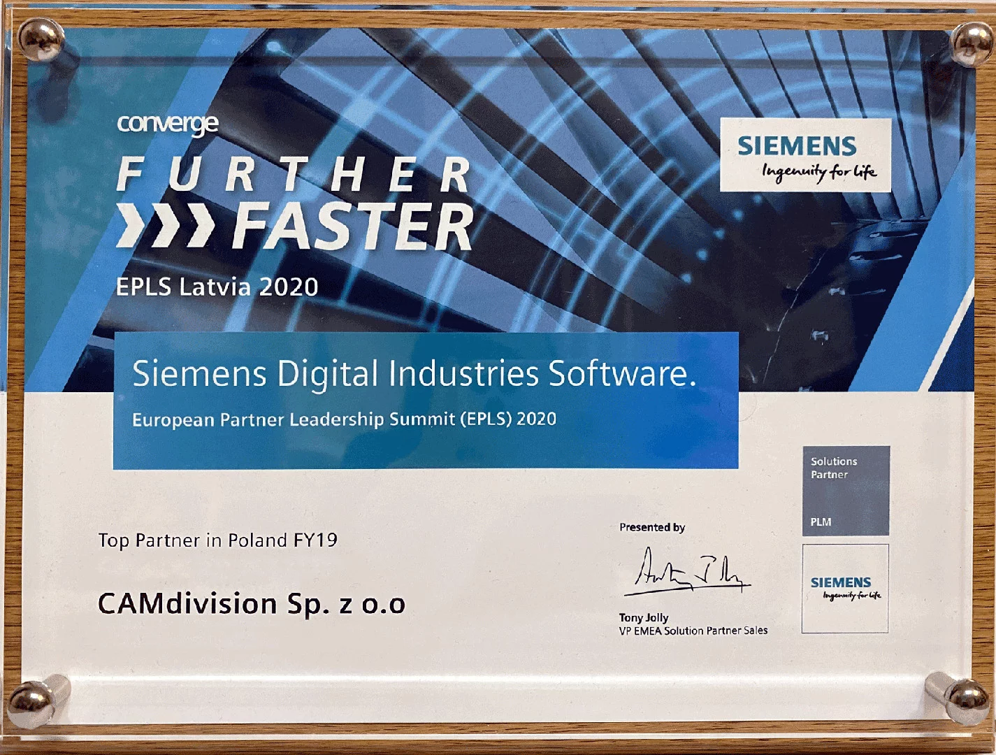 CAMdivision - TOP PARTNER SIEMENS Digital Industries Software in POLAND FY2019!
