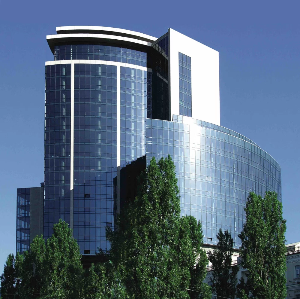 Hotel Hilton w Kijowie. Aluprof, jako europejski lider branży, współpracuje także z innymi sieciami hoteli np. MOXY by Marriott czy IBIS-NET