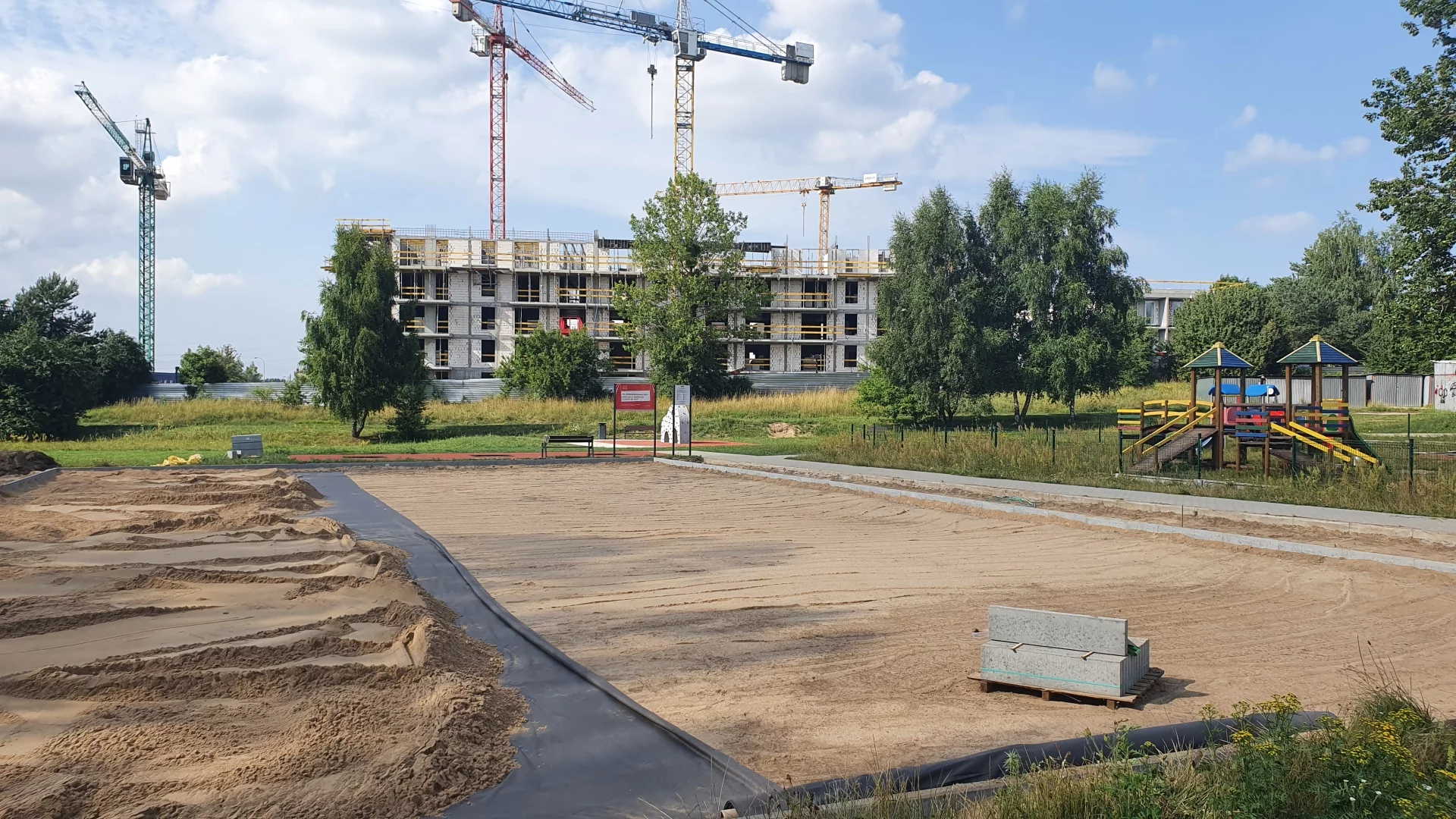 Boisko wielofunkcyjne w Gdańsku Kokoszkach - prace budowlane już się rozpoczęły