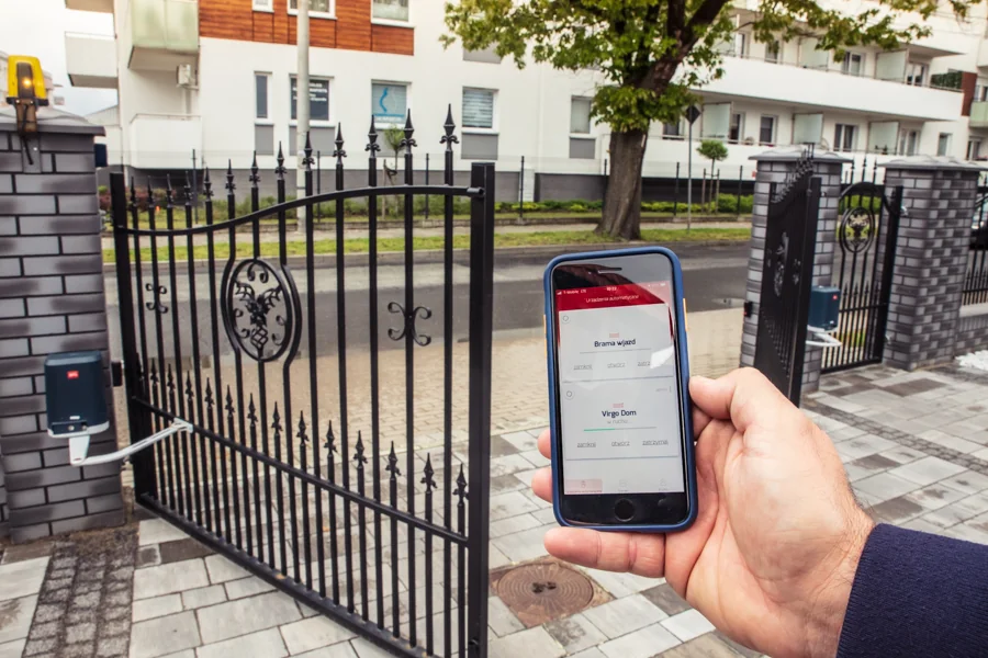 BFT-smart home - napęd do bramy wjazdowej - aplikacja na smartfon