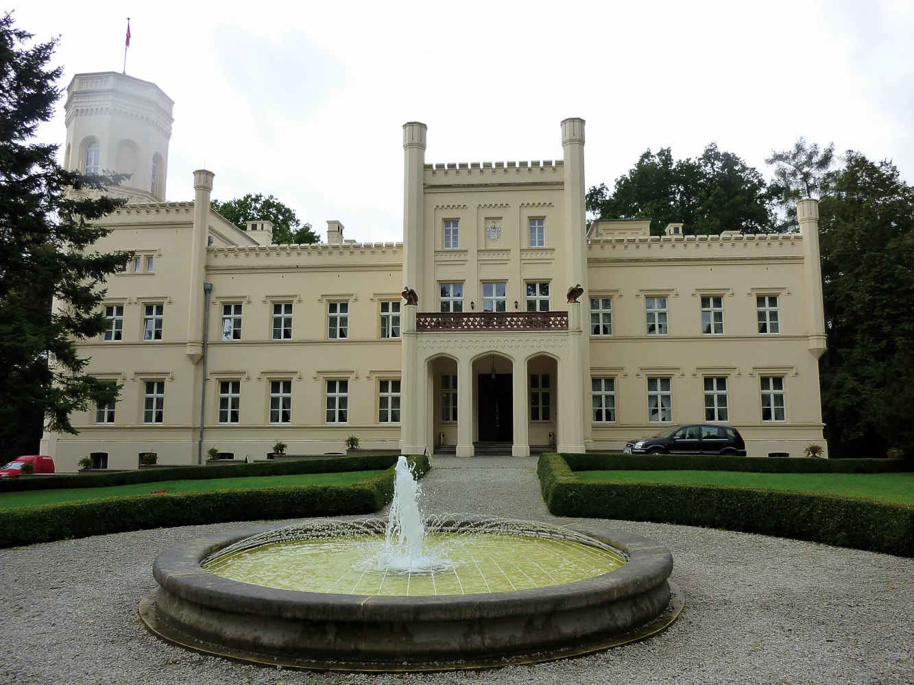 Pałac Mierzęcin