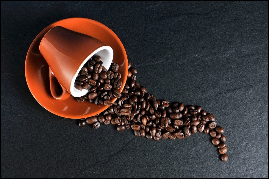 7 negatywnych skutków picia kawy