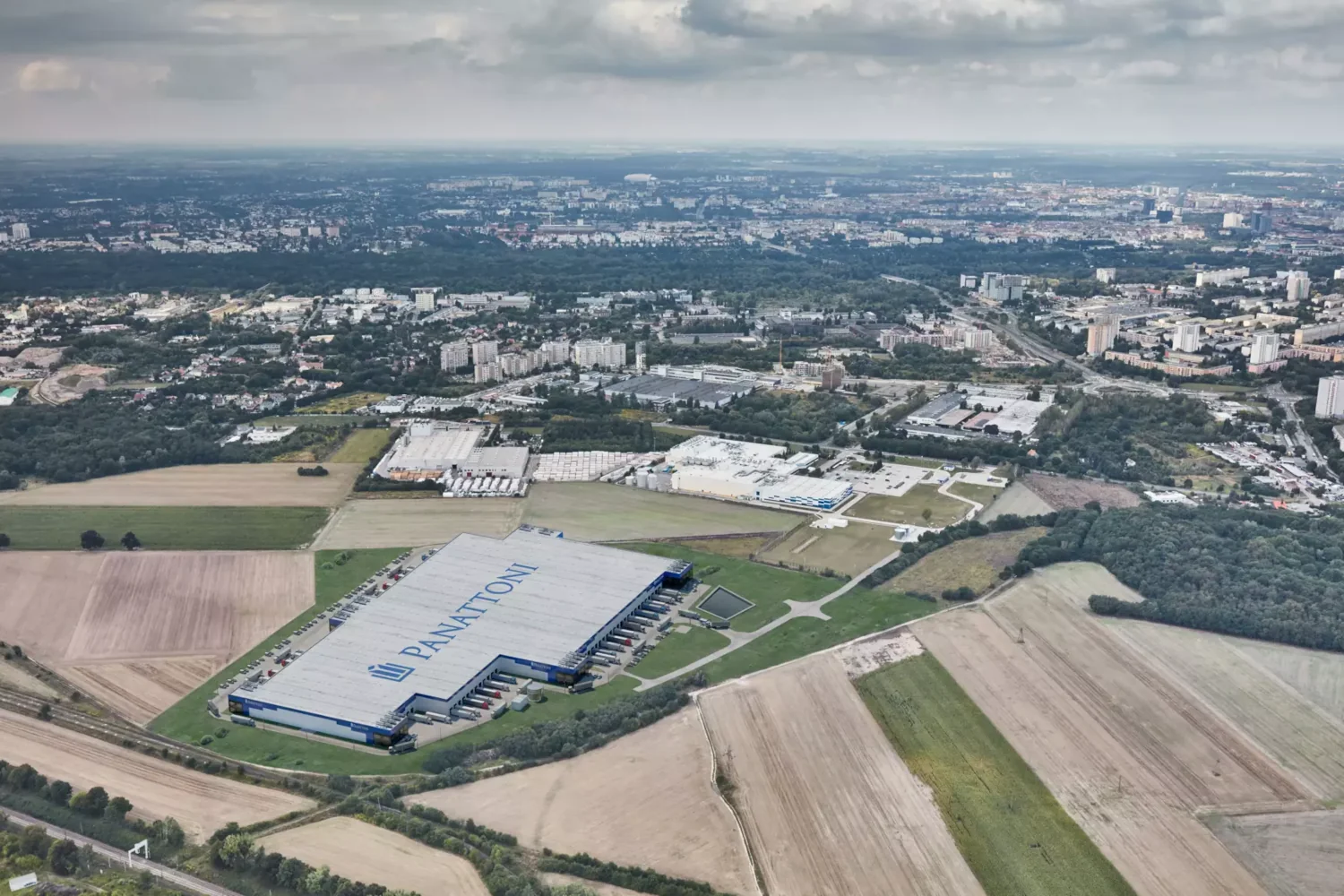 Panattoni rusza z budową największego parku City Logistics w Polsce. Całość - 44 000 m kw. – zajmie Grupa Raben