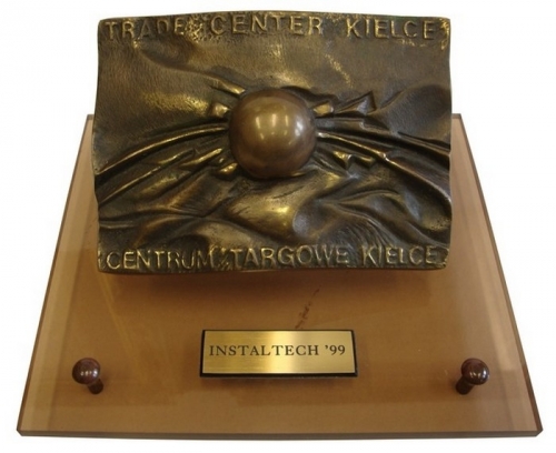 Nagroda Instaltech '99 dla firmy Uniwersal