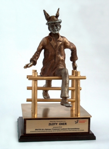 Złoty Oxer - statuetka dla firmy DRUTEX