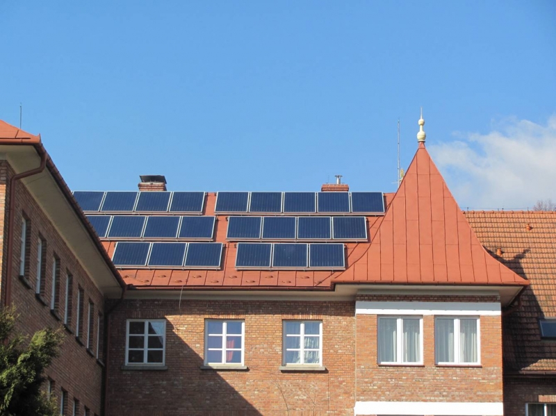 Wyższe Seminarium Misyjne Księży Sercanów - Stadniki  Instalacja solarna - 24 kolektory słoneczne + Kaskada kotłów kondensacyjnych Power Plus 290,4kW